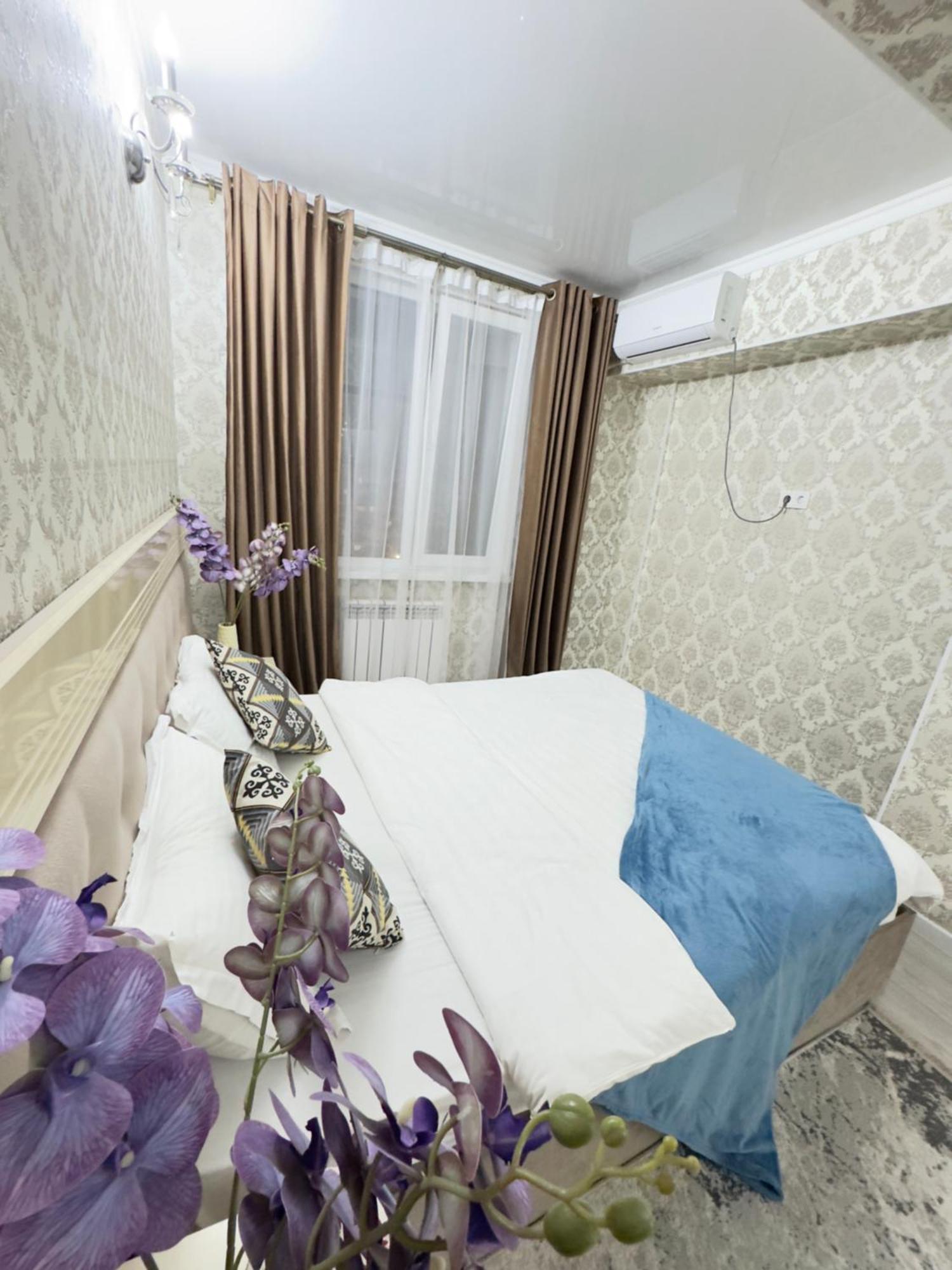 Your Home Away From Home 213 Almaty Bagian luar foto