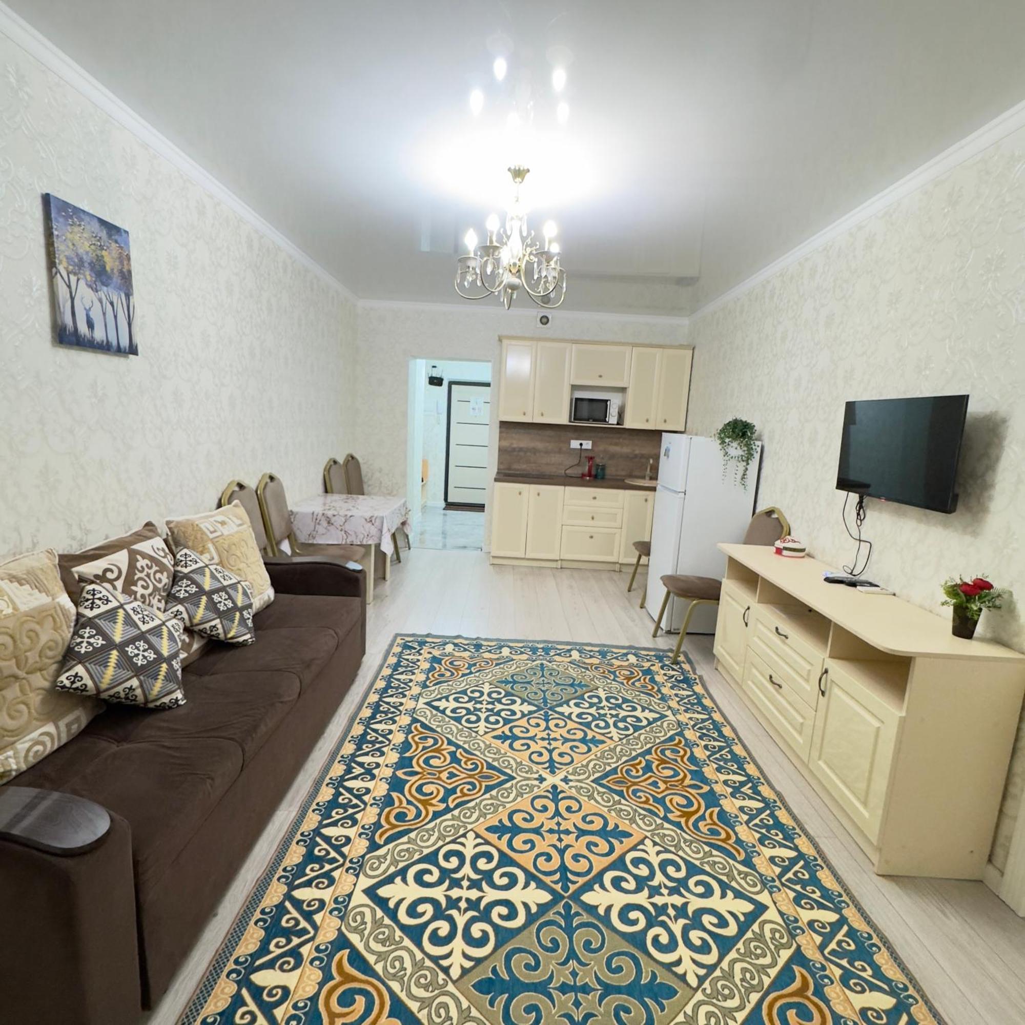 Your Home Away From Home 213 Almaty Bagian luar foto